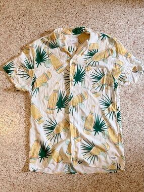 Duvin Cerveza Shirt: Short-Sleeve Button-Down Shirt in Yellow & Green